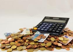 IRPEF, rinviata a prossimo CDM la riduzione per il 2024 delle aliquote da 4 a 3 con primo scaglione con prelievo del 23% esteso fino a 28mila euro