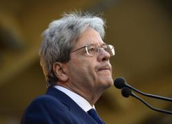 Guerra russo-ucraina, Gentiloni rilancia contro Mosca per fornire missili a lunga gittata a Zelensky: “Evitare posizione rinunciatarie sulle armi a Kiev"
