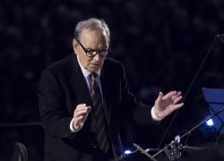 Addio a Ennio Morricone, è morto nella notte il compositore delle musiche da Oscar