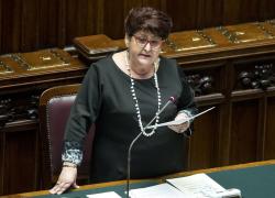 Governo, ministre Iv: 'Dimissioni in nome dignità e libertà'