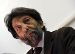 Obbligo vaccinale over 50, Cacciari: "Scandaloso. Su Draghi solo illusione"