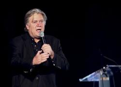 Usa 2024, la profezia di Steve Bannon dal carcere: "Biden si ritirerà e sarà un problema per Trump, via un rivale che sa di poter battere"