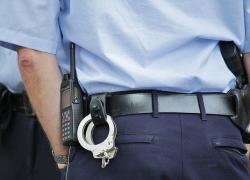 Roma, abusava di aspiranti attrici: arrestato finto regista