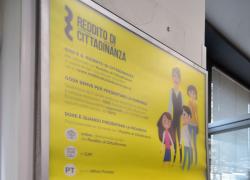Manovra, stretta sul reddito di cittadinanza: gli occupabili nel 2023 lo riceveranno per 8 mesi e nel 2024 verrà abolito per tutti 