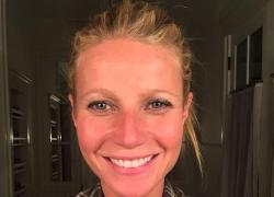 Gwyneth Paltrow in topless per pubblicizzare...una collana costosissima. FOTO