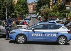 Roma, cadavere di una donna in un cassonetto a Primavalle. I testimoni: "Abbiamo visto un uomo lasciare il corpo"