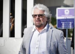 Grillo difende il figlio, Di Pietro: "Danno di immagine alla ragazza e a Ciro"