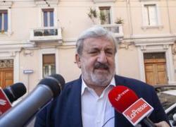 Governo, Emiliano: 'Difenderemo Conte, è un uomo che capisce il sud'