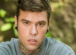Fedez ricoverato in ospedale: "Emorragia interna causata da 2 ulcere", necessarie 2 trasfusioni di sangue