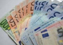 Abi, prestiti banche a imprese e famiglie aprile invariati vs +0,4% marzo: pesa aumento tassi di interesse Bce
