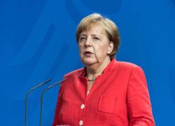 Merkel: "Ucraina nella Nato era ed è un errore, per Putin è stata una dichiarazione di guerra, per questo io rifiutai nel 2008”