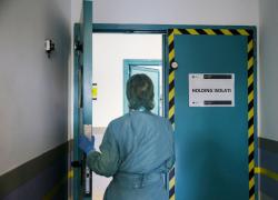Coronavirus, Ricciardi: 'A dicembre 16mila casi al giorno'
