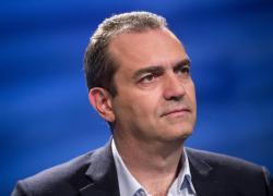 Coronavirus, De Magistris: 'De Luca terrà le scuole chiuse fino a Natale'