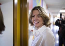 Coronavirus, Lorenzin positiva: 'Essere contagiati è più facile di quello che pensiamo'