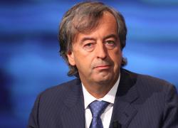 Vaccino Covid, Burioni: 'Nessun ritardo può essere tollerato'



