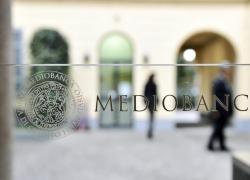 Area studi Mediobanca: “Telecomunicazioni, boom in pandemia ma ricavi ancora in calo”