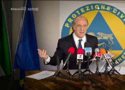 Fratelli di Crozza, il Governatore spartitraffico Zaia spiega il suo piano sanità