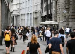 Covid Italia, nuovo dpcm: ipotesi abbassamento indici di rischio per entrare in arancione