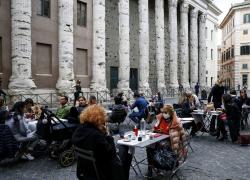 Nuovo Dpcm, la sottosegretaria Zampa: 'Entro stasera'. Vertice Governo - Regioni