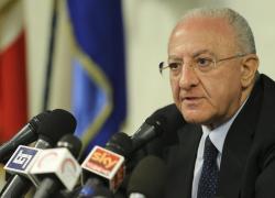 Coronavirus Campania, De Luca: 'A Napoli numeri al lotto su medici'