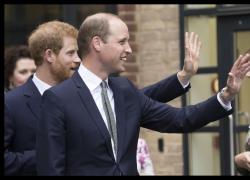 Royal Family, arriva la secca smentita da parte di William e Kate: "Nessun piano di riconciliazione con Harry e Meghan"