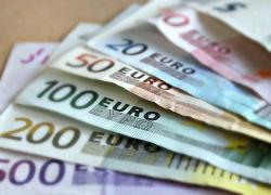 Bonus novità: nuovi aiuti per partite iva e artigiani in arrivo. Spunta l'ipotesi: importi più alti per le zone rosse