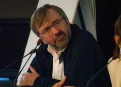 Calabria, Zuccatelli nuovo commissario per la sanità. Lui disse: 'Le mascherine non servono a un c...o. Per prenderlo serve la lingua'. Scoppia la POLEMICA