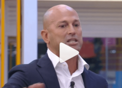 Grande Fratello Vip, Bettarini ci ricasca. Frase sessuale choc su Zorzi. E' bufera: sarà punito? - GF VIP 2020