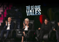 Tù Sì Que Vales, RUDY ZERBI NUDO IN DIRETTA: 'Non ho le mutande'. Non sapeva più come coprirsi. VIDEO