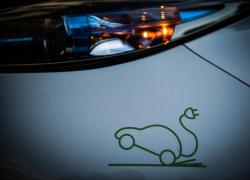  Mobilità elettrica, Enel e A2A siglano accordo di interoperabilità tra le reti di ricarica

