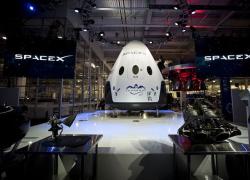 SpaceX, lanciata Crew Dragon: sarà in orbita per 6 mesi