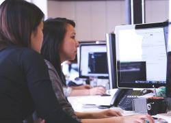 Gubitosi (TIM): "La cittadinanza passa anche attraverso l'educazione al digitale, bisogna dotarsi di competenze appropriate. La fibra ci sarà dall'anno prossimo"