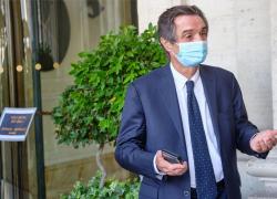 Covid Lombardia, la decisione di Fontana: "Quattro comuni in zona rossa"