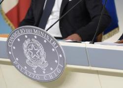 Bollette luce e gas, via libera al decreto contro caro energia: 3 miliardi di euro fino a settembre