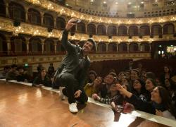 Favino D'Artagnan: 'Oggi più che mai c'è bisogno di leggerezza'