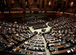 Decreto Natale è un DECRETO LEGGE, non un DPCM: differenze