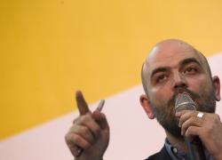 Roberto Saviano, cittadinanza onoraria di Verona revocata: ecco perché
