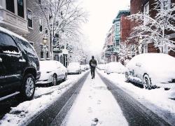 METEO WEEKEND: NEVE in PIANURA al Nord, scoppia la PRIMAVERA al Sud