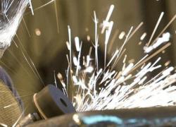 Crisi economica: a rischio 73.200 imprese dei settori dei servizi e manifatturiero 