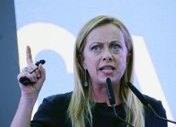 Covid, Meloni: "Non vedo discontinuità, ancora Dpcm"