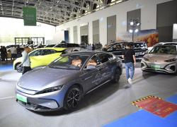 Cina: aumentate vendite autovetture a nuova energia a settembre