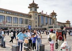 Cina: viaggi ferroviari di passeggeri più che raddoppiati a gen-ago