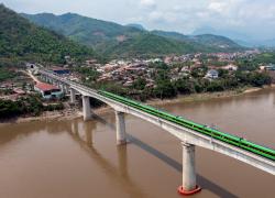 Trasporti: inaugurati treni merci catena del freddo Cina-Laos, Cina-Vietnam