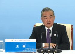 Cina: ministro Esteri, Paese mira a creare sinergia con iniziative connettività
