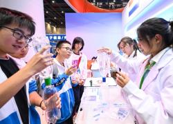 Cina: Donghu Forum, Paesi BRI espongono mostre di divulgazione scientifica