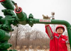 Cina: giacimento Daqing vede aumento produzione greggio, gas a gen-set