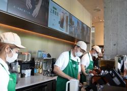 Cina: Q4, aumento fatturato Starbucks e 326 nuovi negozi su terraferma