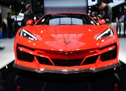 Cina: Shanghai, esposizione automobilistica a CIIE (2)