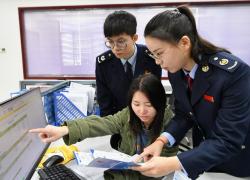 Cina: misure sgravio fiscale, tariffario rafforzate per sostenere attività