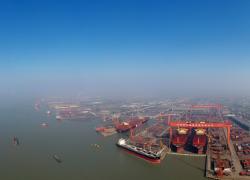 Cina: al primo posto nel mercato della cantieristica navale (1)